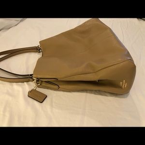 Coach Hallie shoulder bag